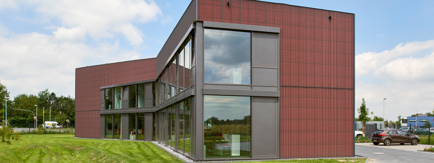Office building in Hamm with DELTA®-FASSADE COLOR PLUS